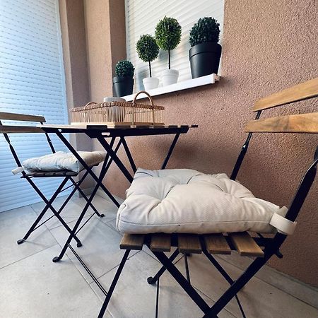 Top Apartman Sombor Esterno foto